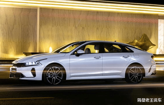马力|?仅16.18万落地包牌，2.0T爆240马力，这样的合资B级车不香吗？