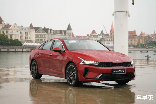 动力|19万包牌,2.0T还240匹马力,选这样的合资B级车不香吗