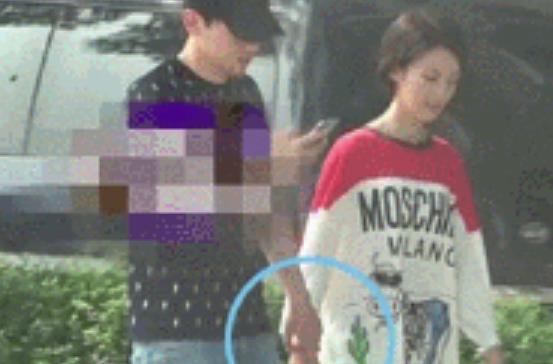 金晨|金晨节目中回忆恋情，暗讽邓伦太年轻，一句话道出分手原因