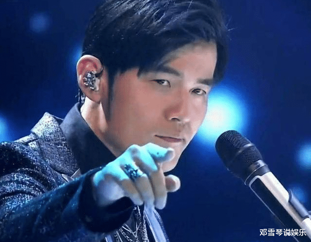 华语乐坛▲华语乐坛众星璀璨，对于发展做出的贡献而言，最重要的当属这五人