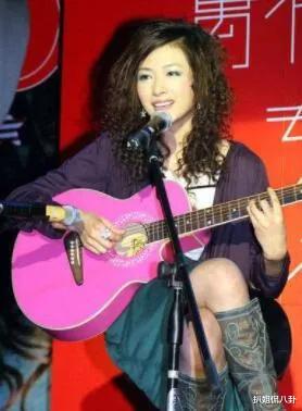 【万茜】万茜人设这么快就崩塌了?被网友扒出撒谎成性,还强行碰瓷章子怡