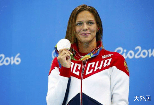 『埃菲莫娃』搞垮孙杨后，欧美人又“围攻”另一位世界冠军！游泳名将带头开骂