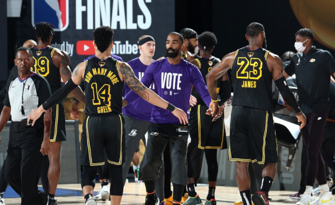 习近平|湖人夺冠概率升至94%！浓眉哥一战平乔丹追奥尼尔，真要夺FMVP