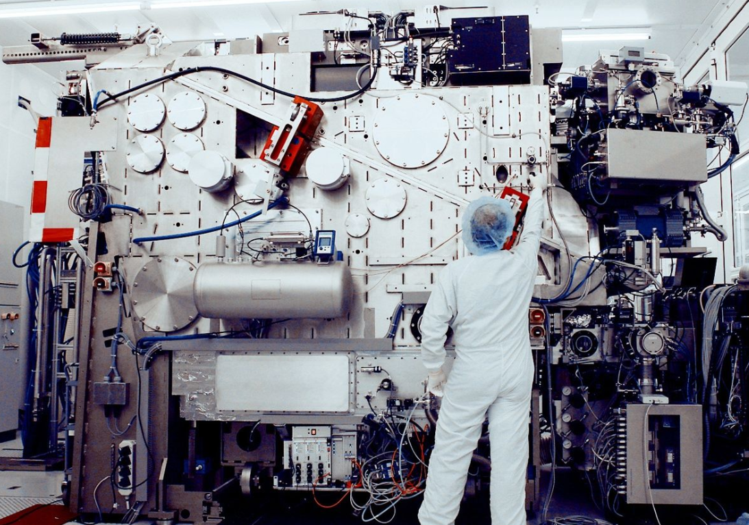 「华为」国产巨头迎好消息，19亿投资到位，但国芯最缺的并不是“金钱”？