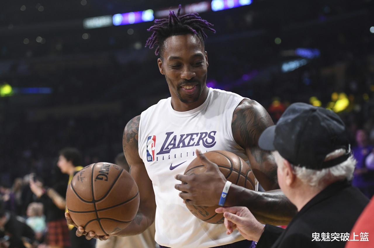 凯里·欧文■扎心!欧文、霍华德惨遭炮轰,戴维斯怒斥欧霍句句戳心,一针见血!