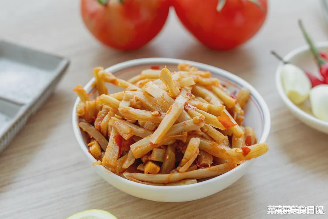 [摆摊]一年卖出70亿！摆摊有它必火，香到城管都要来一碗！