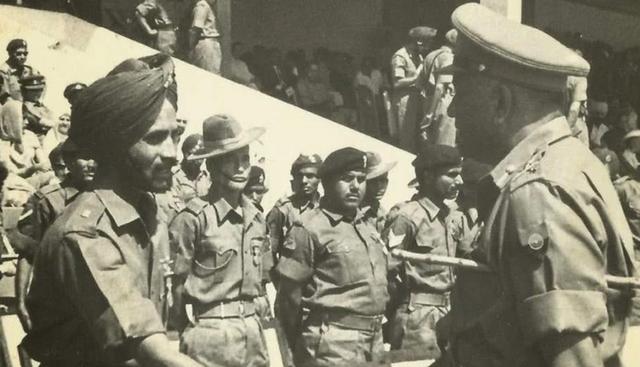 印度|中美曾差点联手作战：我军开始动员、美军派遣航母，对方立马收手