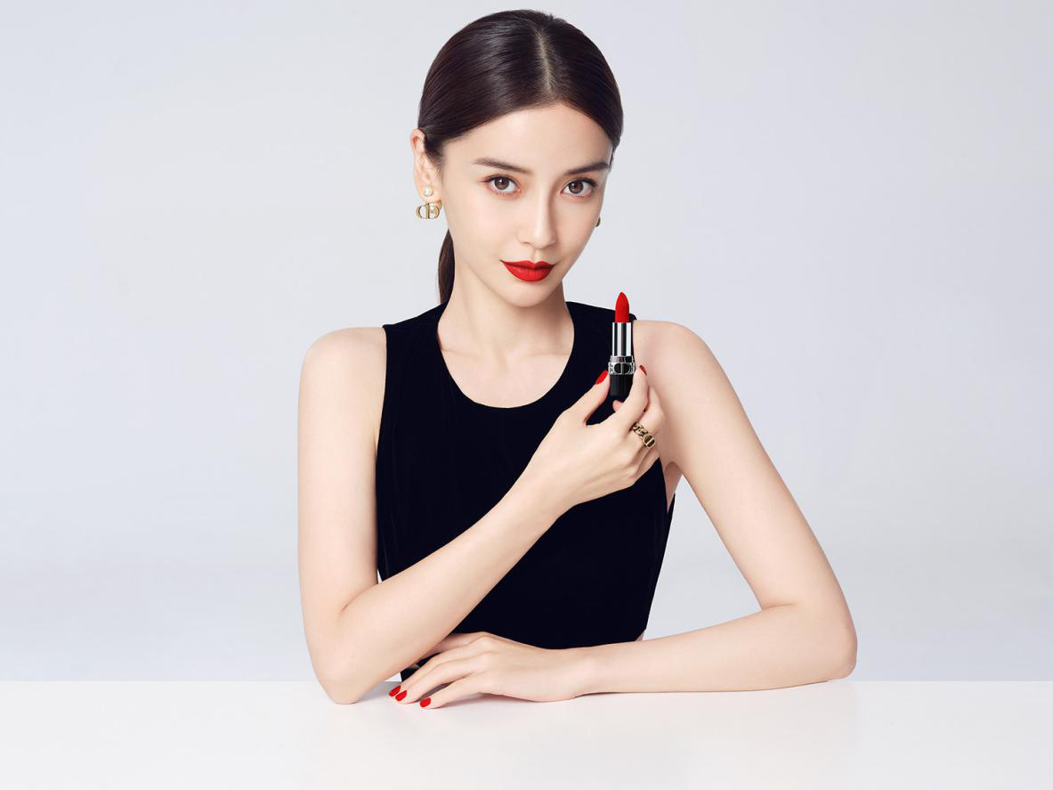 Angelababy|Angelababy官宣中国彩妆大使 百变魅力突破自己