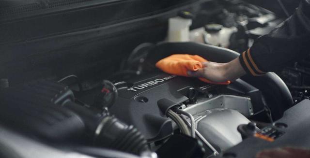 4s店▲4S店保养与外面保养到底有什么区别，修车师傅说出了大实话