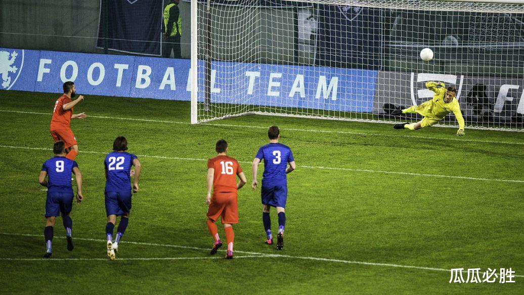 实况足球|与青春挥手，实况足球中文解说第一人不再解说了，他转会了