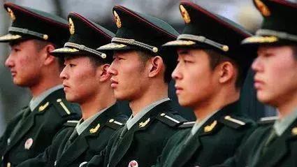 『政审』2020高考:报考军校,这5点要满足,第4点家长要符合