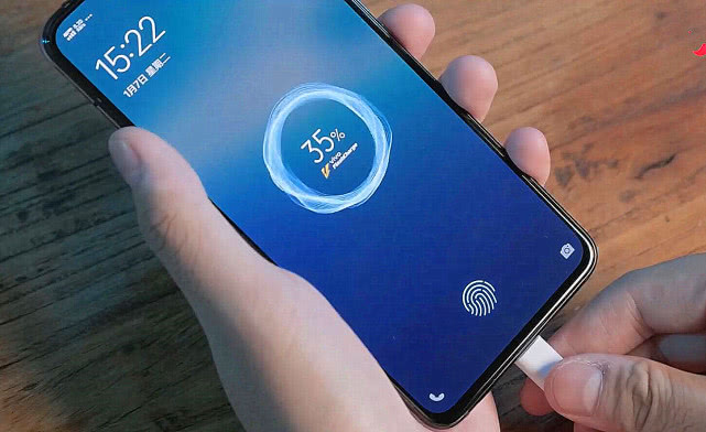 『vivo x』为新机让路,vivo X30 Pro价格跌破三千元大关,可惜该说再见了