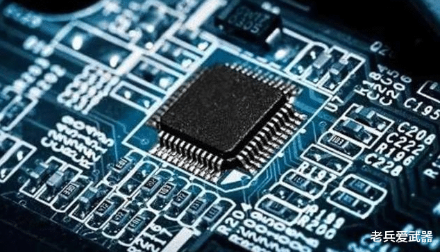 芯片▲十分不易！中科院攻克芯片技术，2nm芯片突破瓶颈，荣获全球第一