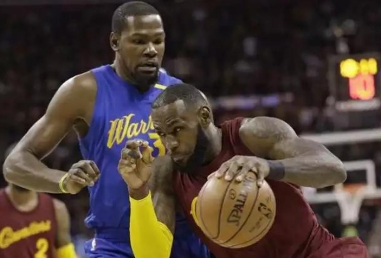 勇士队|如果杜兰特不曾加入勇士，17年和18年的总冠军最可能是谁？