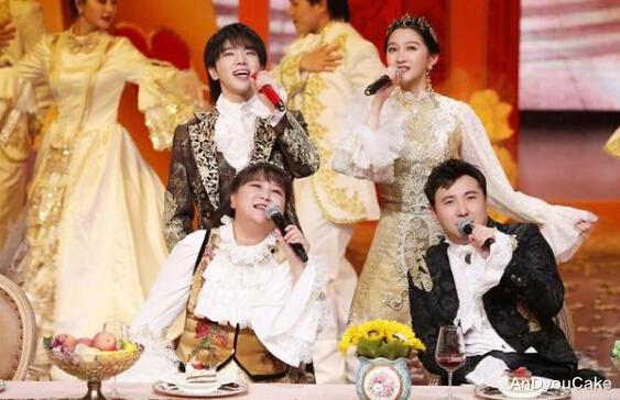 关晓彤▲华晨宇的豪宅,关晓彤的豪宅,沈腾的豪宅,看到贾玲:这怕不是我家?