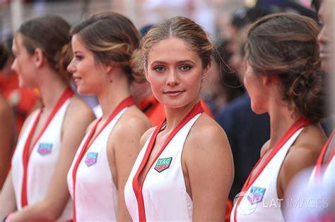 非洲|非洲的一个白人国家，街头美女如云，而且对中国免签