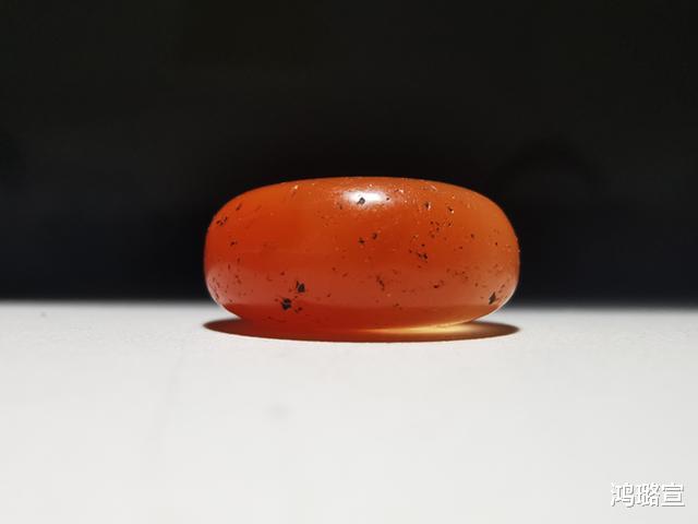 文玩▲现代文玩走低？这3种文玩依旧热度超高！