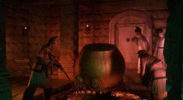 #朱高煦#朱高煦是朱棣之子,效仿发动父亲兵变,被装在300斤铜缸活活烤死