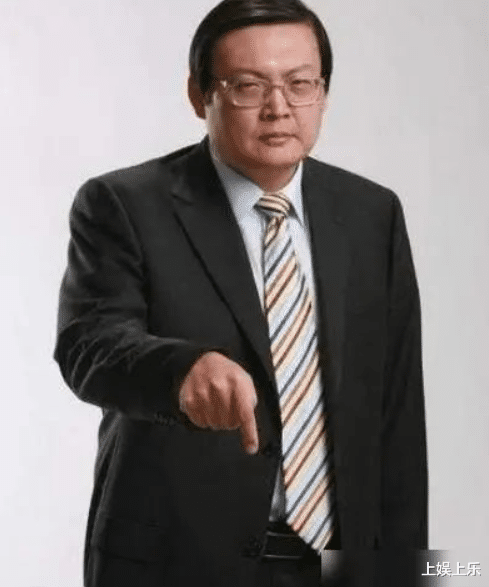 革命|主持人“老梁”所有节目被停播，被迫退圈，到底因为什么？