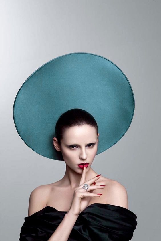 「设计师」这才是现代轻奢风,130㎡的空间里,装修出豪宅范