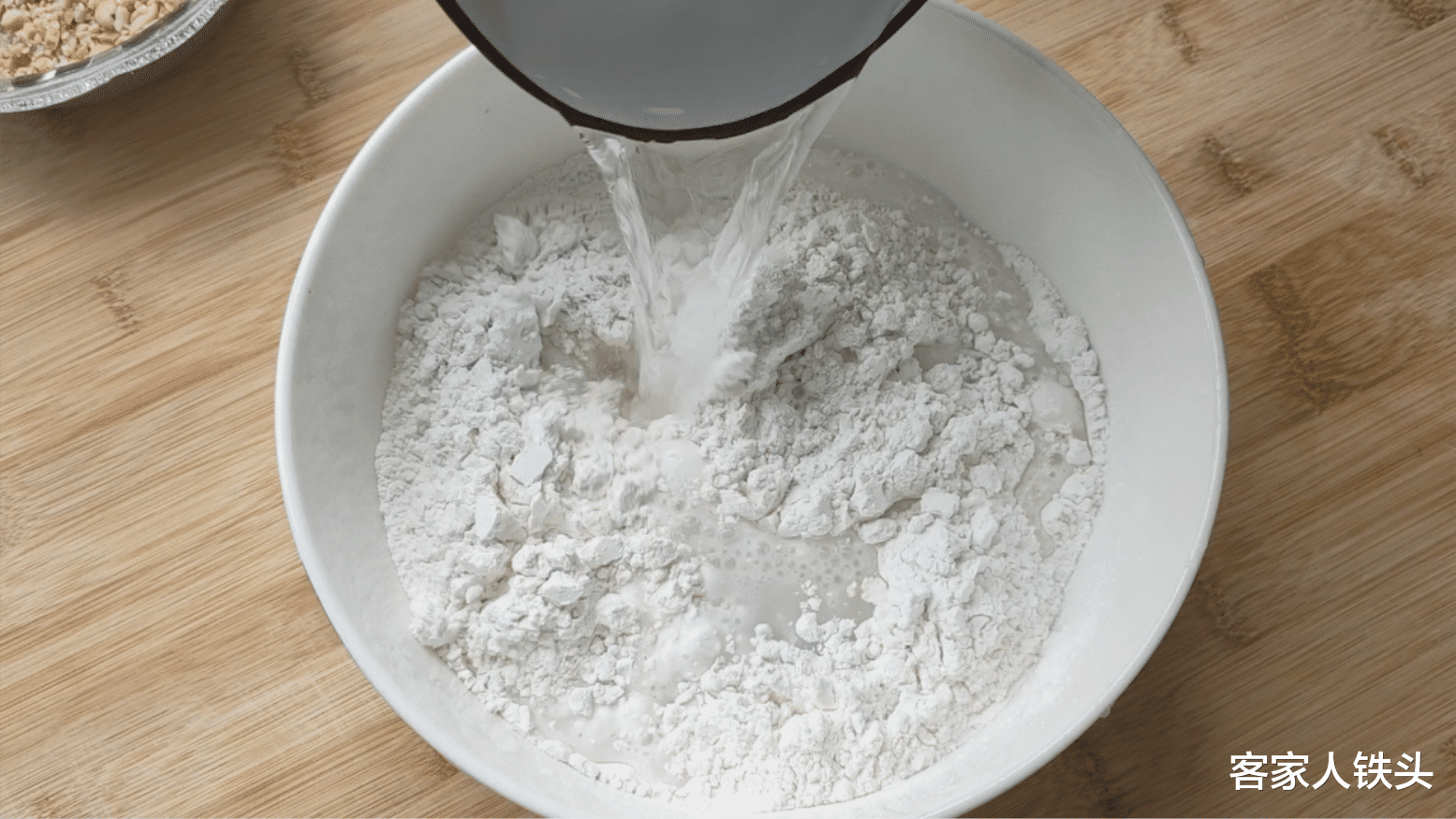 芝麻|客家鸡胫粄，一个快要失传的手工美食做法，吃一口回味无穷，真香