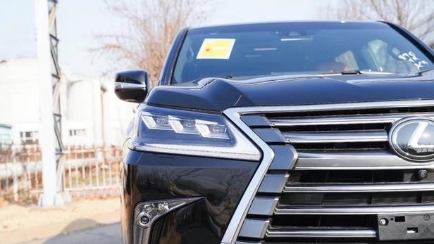 雷克萨斯LX：在父母的建议下，狠心提了一辆雷克萨斯LX，先听听车主怎么说