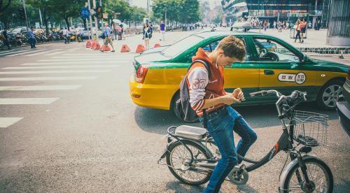 “房价太贵我要回家！” 近7成外出人员返乡置业，80后最热切