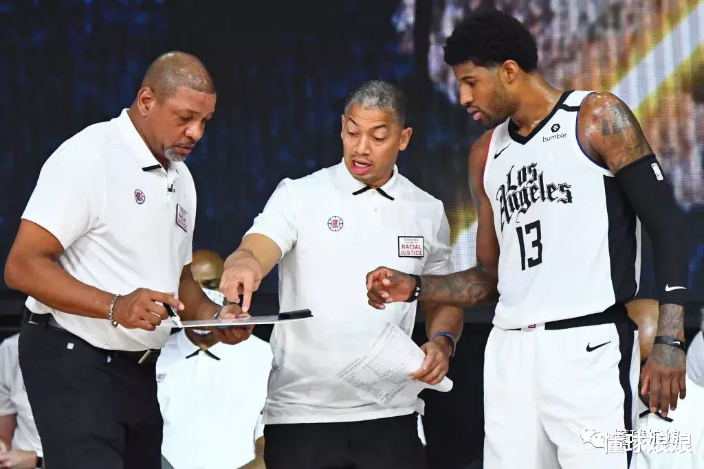 76人队|五年合同！刚签约就有人自愿来投了！不愧是抱团第一人啊