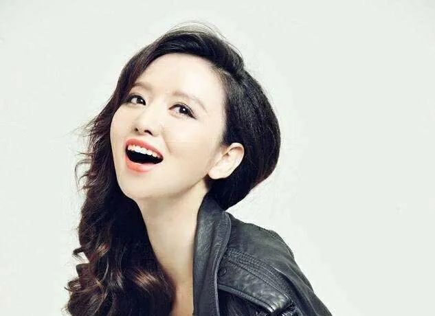 张萌|比黄圣依夫妇还牛？这对夫妻掌管半个娱乐圈！