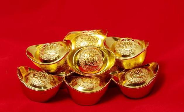 ：这几天出生的人，一生得财神爷眷顾，求财易得，富贵自来！