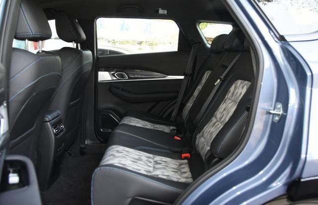 「奇瑞」预售9万，今日上市，奇瑞新车与汉兰达同级，支持原厂定制