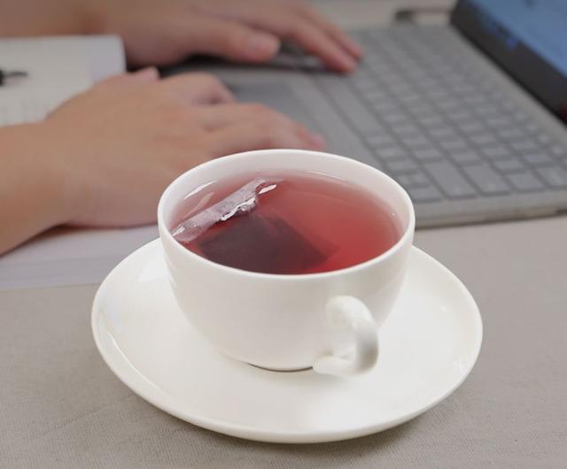 肾虚@男人,有4个习惯,肾会一点点变虚,占一个,也尽快改掉吧