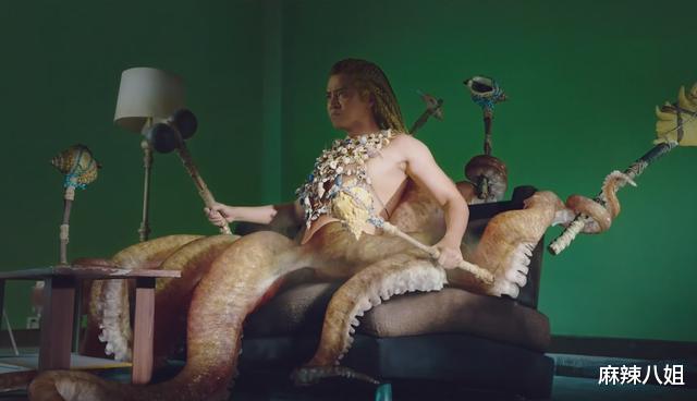 [罗志祥]周扬青罗志祥分手，《美人鱼2》意外成赢家，周星驰或将大赚一笔