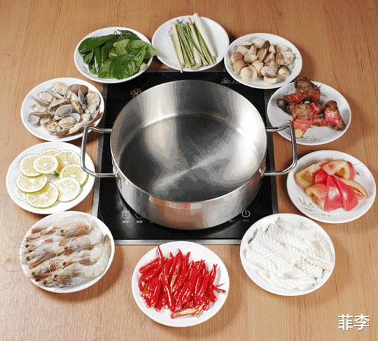 「冬阴功汤」泰国最魔性的万能调料，无论哪国的家常食材，都能秒变泰国味