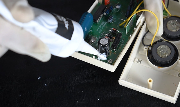 环氧灌封胶的产品优点是什么？应用范围广吗？环氧灌封胶品牌多吗？