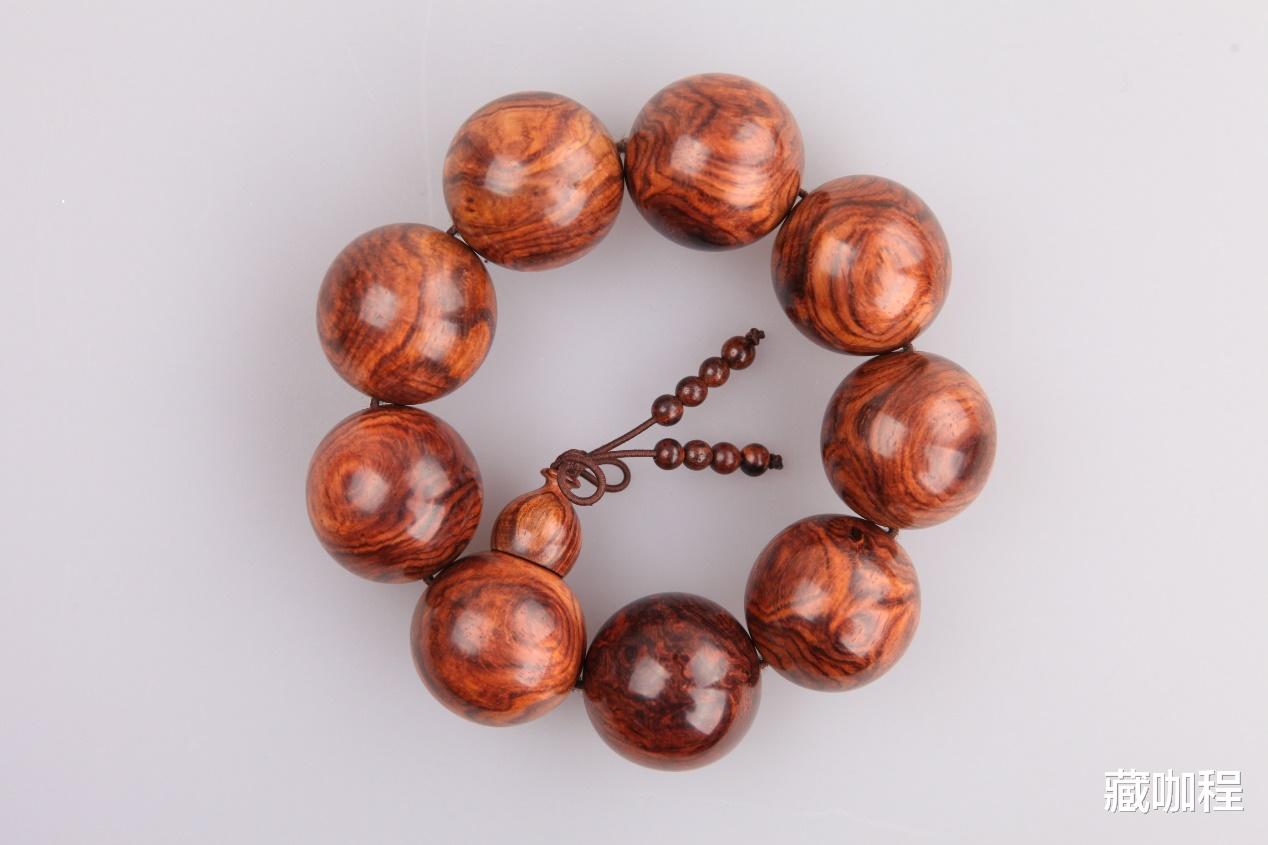 |黑黄相间虎皮纹,黄花梨小翘头案一木一器