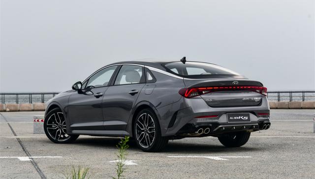 起亚K5|起亚K5凯酷推包牌价,2.0T不到19万,消费者会买账吗?