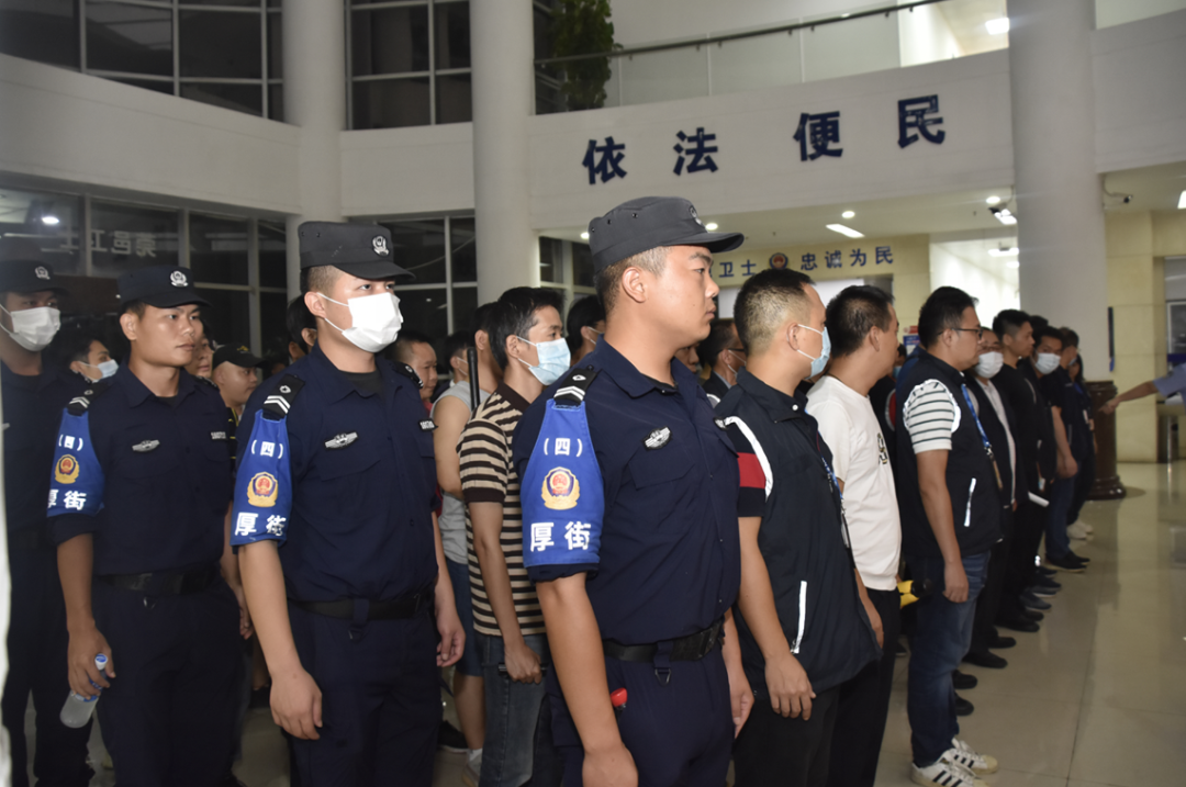 特警|特警翻墙，无人机升空，11人被带走调查！厚街这场行动堪称大片！