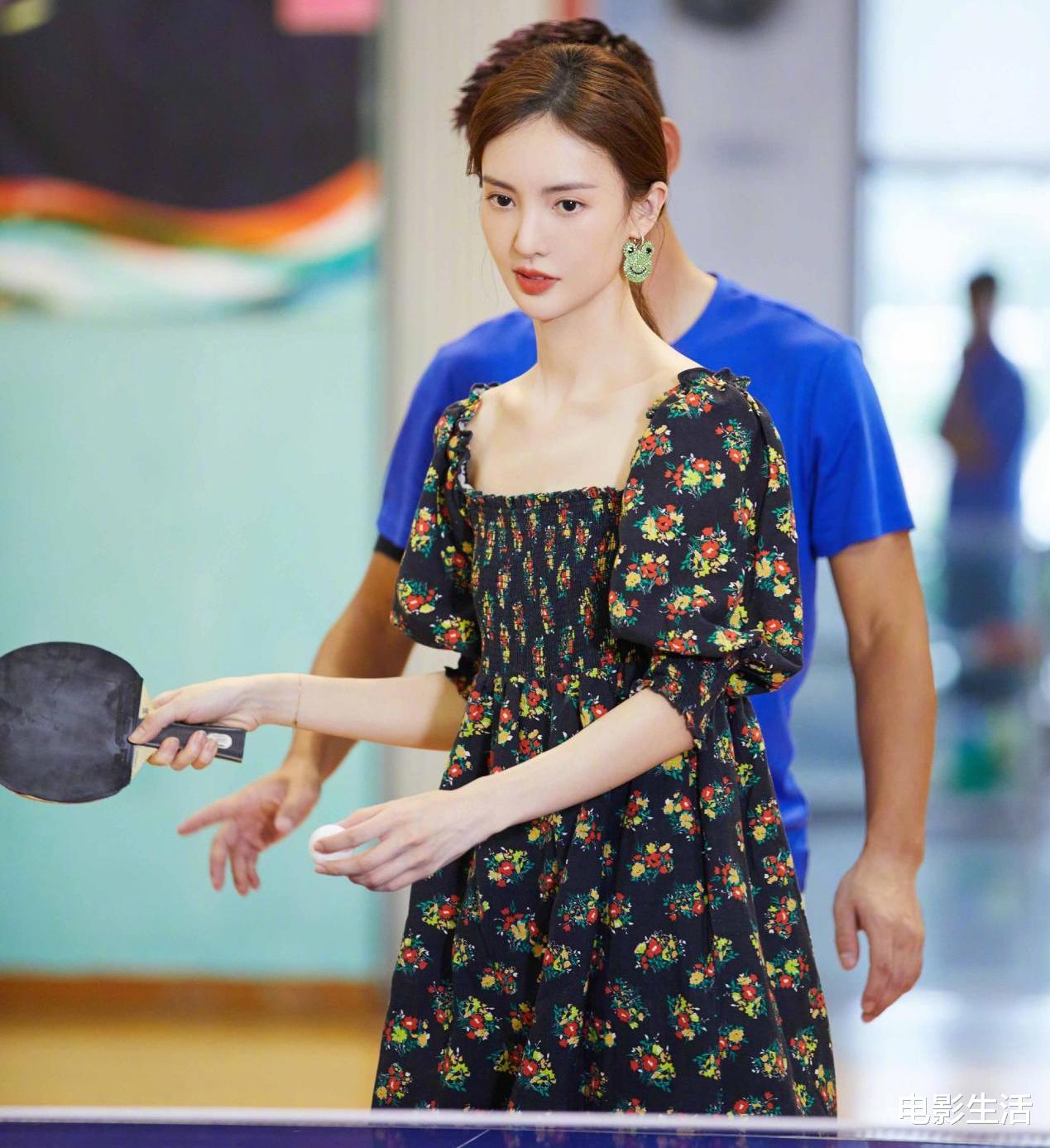 金晨|《女儿们的恋爱》金晨跟张继科不合适？两人的差距太明显
