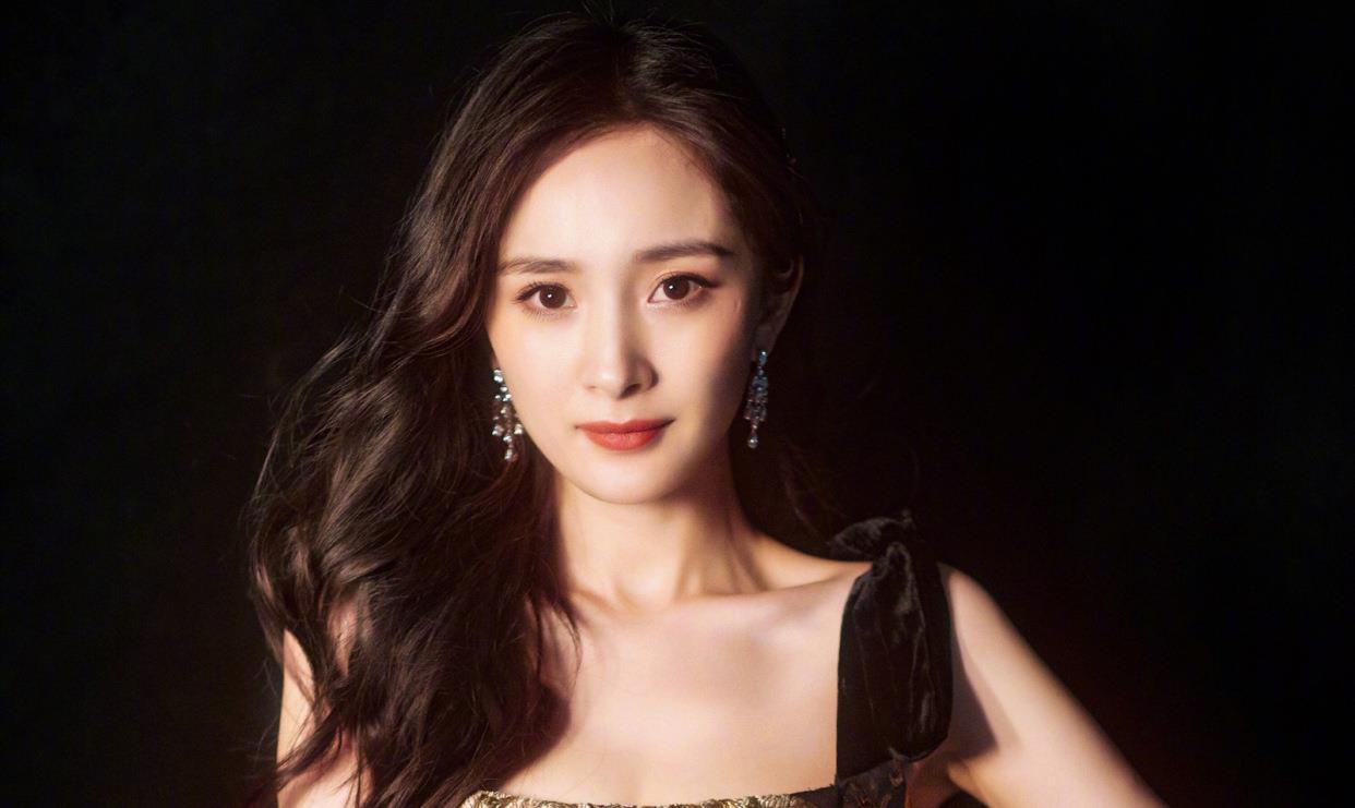 『神仙水』精华水测评：神仙水不适合干皮，紫苏水不能长期用，它争议最大