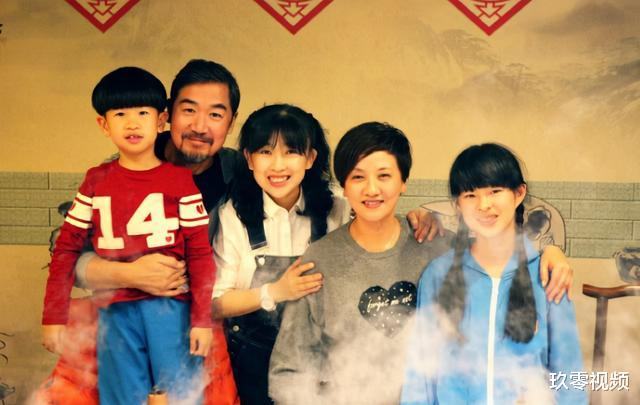 张国立|被邓婕“横刀夺爱”32年后,张国立的前妻罗秀春过成了这样