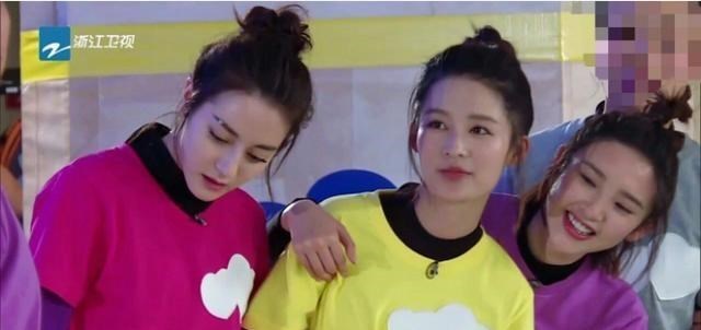 #奔跑吧兄弟#杨颖穿高级定制仙女裙录《奔跑吧》,与宋妍菲跟程潇显得格格不入