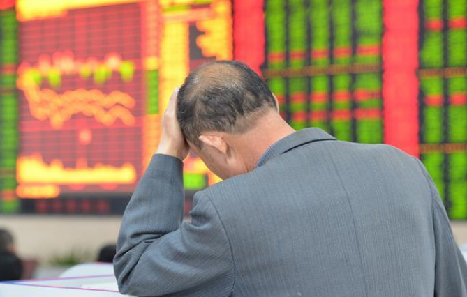 『牛市』中国股市再上3000点，即将开启一波大牛市？点醒1.8亿亏损的散户