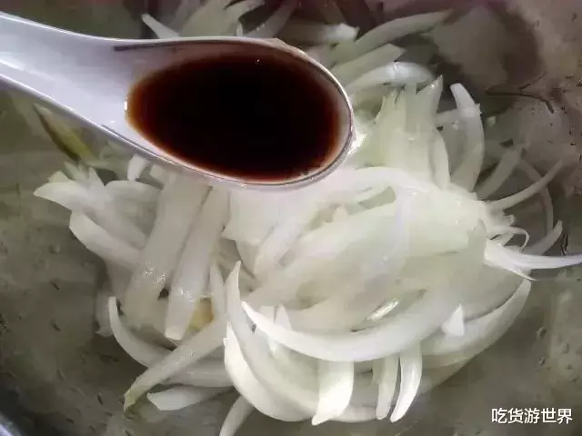 洋葱:它是天然“叶酸”,才3元钱一斤,纯天然无公害,孕妇孩子要多吃