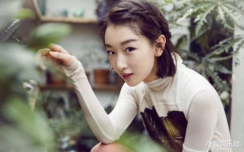 周冬雨|28岁9次拿影后，周冬雨成功的背后，到底经历了什么？