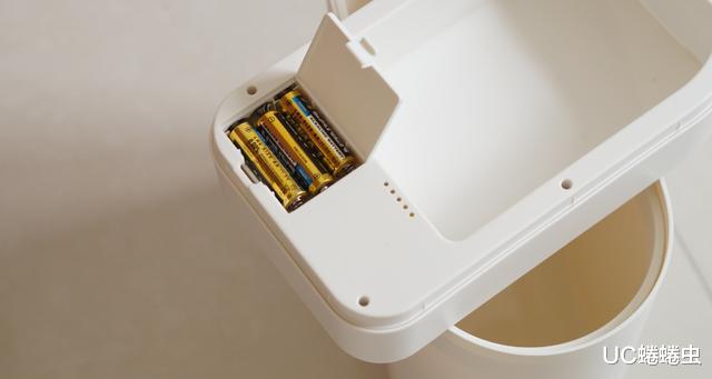 |召之即开：小向智能感应垃圾桶轻体验