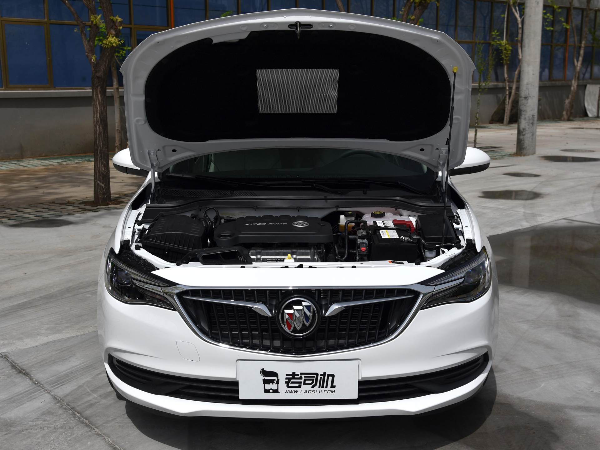 别克英朗|售价7万出头的紧凑型家轿,1.5L四缸+6AT,7月份只卖出17075辆