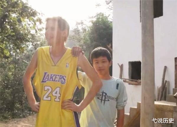 汉堡王|“大山留不住人”，德国小伙在中国深山支教10年，结果却遗憾离开