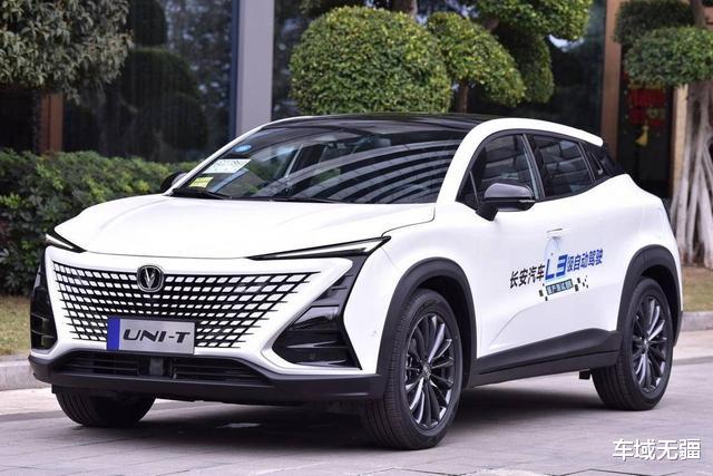 #思域#想买UNI-T的等等，长安又一新款SUV来袭，堪称小号CS75 PLUS