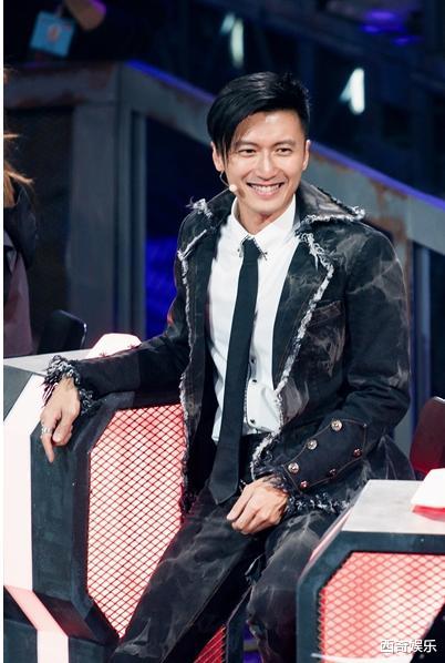 『谢霆锋』当岳云鹏不认识谢霆锋的时候,《极限挑战》的口碑还有下降的空间